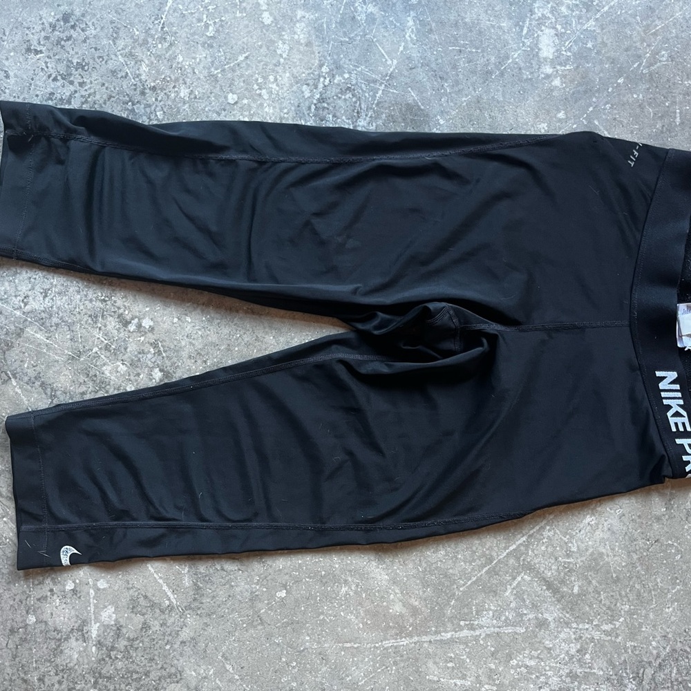 Nike Pro Capri Tights
